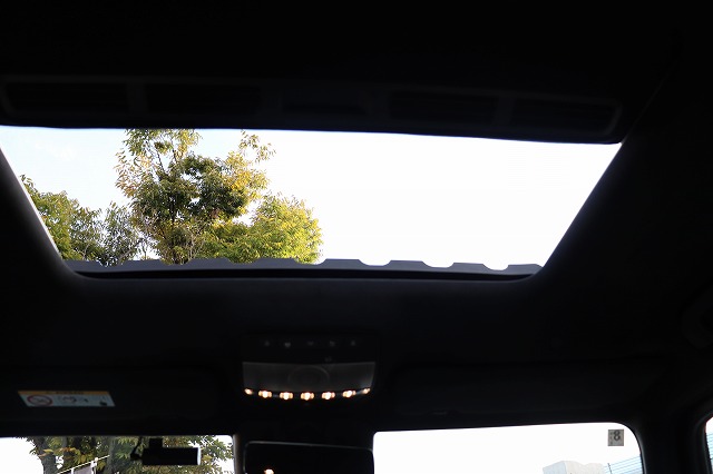 G450d　ローンチエディション　MBUX　プラチナホワイトナッパーレザー車両画像11