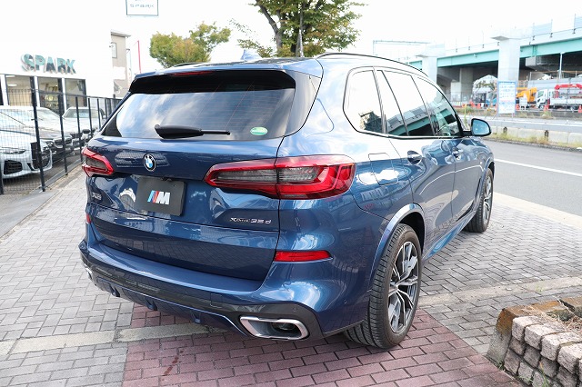X5 xDrive35d Mスポーツ　ブラウンレザー　パノラマサンルーフ　オートトランク車両画像05