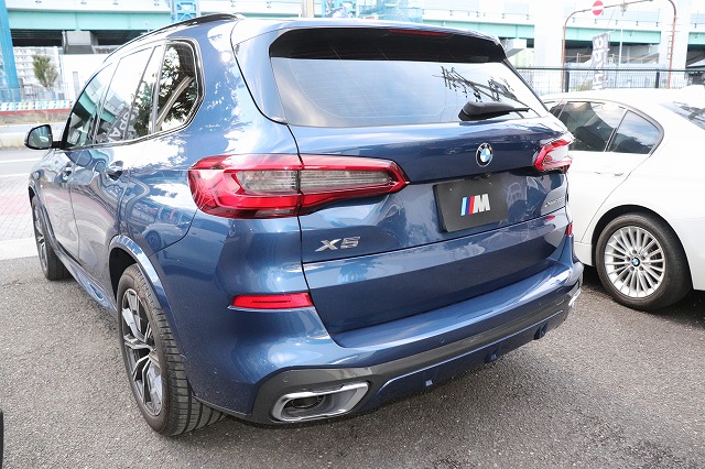 X5 xDrive35d Mスポーツ　ブラウンレザー　パノラマサンルーフ　オートトランク車両画像07
