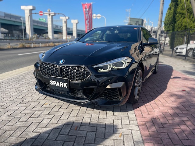 BMW M235i xドライブ グランクーペ 4WD プラスパッケージ BMWライブコックピット アンビエントライトの画像