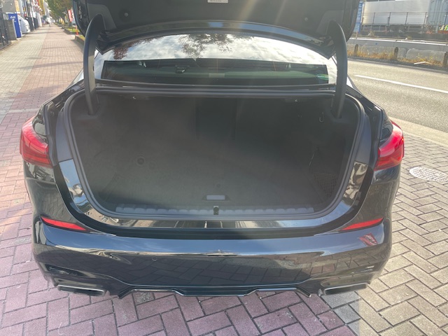 M235i xドライブ グランクーペ 4WD プラスパッケージ BMWライブコックピット アンビエントライト車両画像12