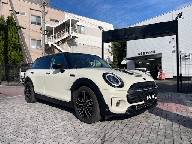 MINI クーパーＳ クラブマン クラシックトリム モルトブラウンレザー マルチディスプレイメーターパネル車両画像03