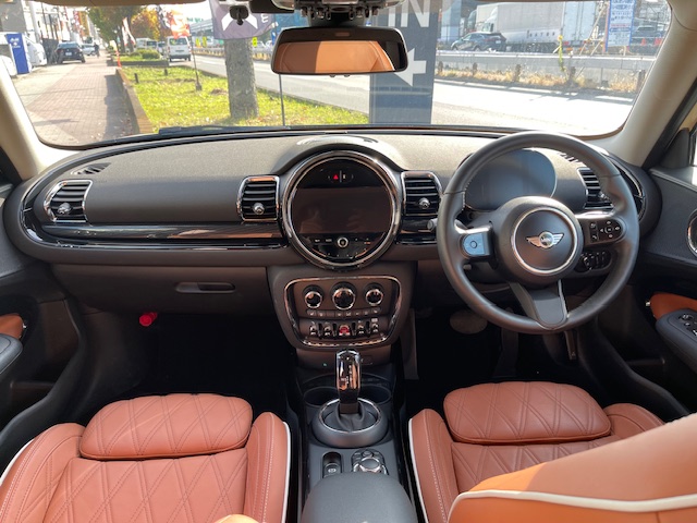 MINI クーパーＳ クラブマン クラシックトリム モルトブラウンレザー マルチディスプレイメーターパネル車両画像11