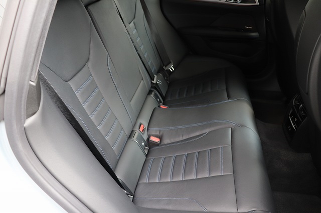 420iグランクーペ　Mスポーツ　ファーストトラックパッケージ車両画像14