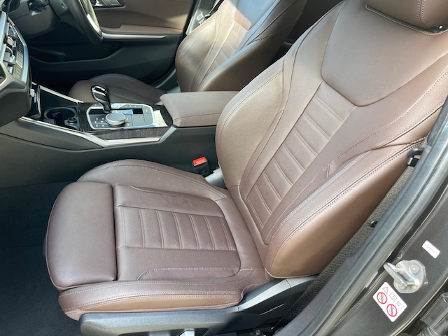 320i エクスクルーシブ BEAMコンプリートカー モカレザー アンビエントライト車両画像11