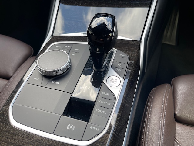 320i エクスクルーシブ BEAMコンプリートカー モカレザー アンビエントライト車両画像15