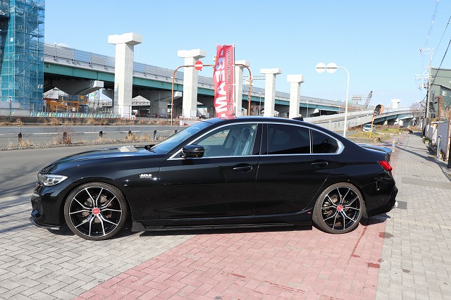 320ｄXdrive　BEAMコンプリート　ハイライン　ブラックレザーシート　フルセグTV　車両画像08