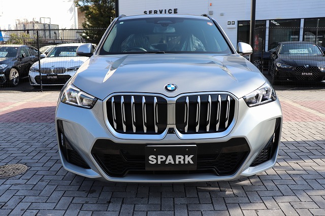 X1　ｘDrive20d　Mスポーツ　ハイラインパッケージ　ブラックレザーシート　ステアリングヒーター車両画像02