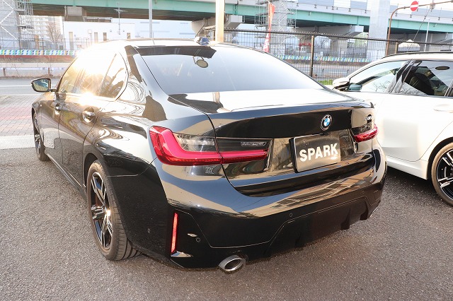 318i　Mスポーツ　ヘッドアップディスプレイ　オートトランク　アクティブクルーズコントロール車両画像07