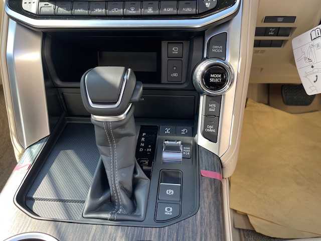 トヨタ ランドクルーザー300 3.5ZX 4WD MODELLISTAエアロ/JBL/Rモニ/ブラックルーフレール/サンルーフ車両画像11