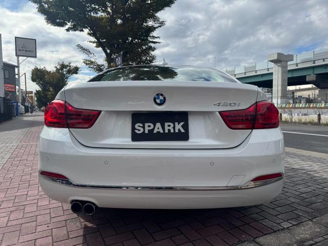 420i グランクーペ　ラグジュアリー　コンフォートアクセス／シートヒーター／アンビエントライト／Bluetooth・USBオーディオ／アクティブクルーズコントロール車両画像06