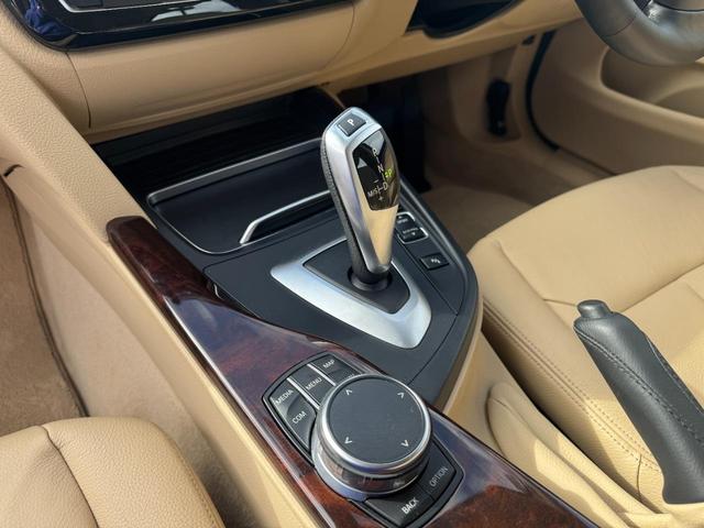 420i グランクーペ　ラグジュアリー　コンフォートアクセス／シートヒーター／アンビエントライト／Bluetooth・USBオーディオ／アクティブクルーズコントロール車両画像10