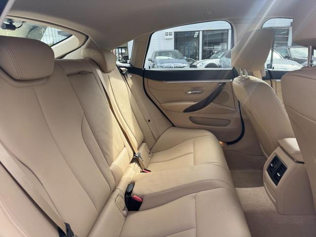 420i グランクーペ　ラグジュアリー　コンフォートアクセス／シートヒーター／アンビエントライト／Bluetooth・USBオーディオ／アクティブクルーズコントロール車両画像13