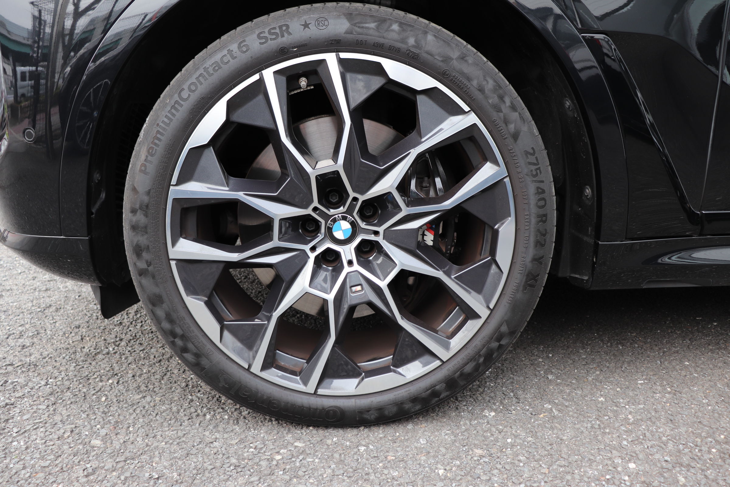 X7 xドライブ40d Mスポーツ 4WD ワンオーナー スカイラウンジサンルーフ Mスポーツパッケージプロ ブラウンレザー ハーマンカードンサウンドシステム 全周囲カメラ ヘッドアップディスプレイ 全席シートヒーター フルセグTV 前席マッサージシート車両画像11