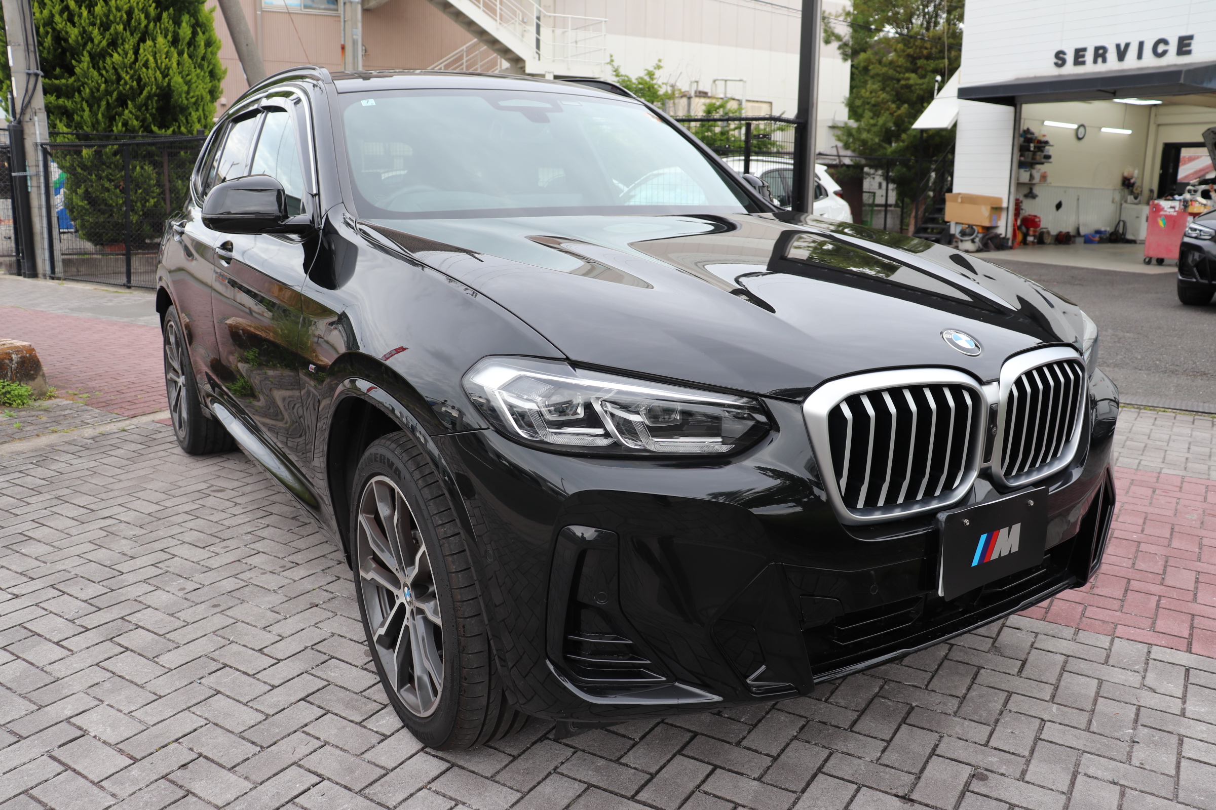 X3 xDrive 20D Mスポーツ 電動パノラマルーフ ステアリングヒーター サウンドパッケージ ハーマンカードンサウンドシステム車両画像04