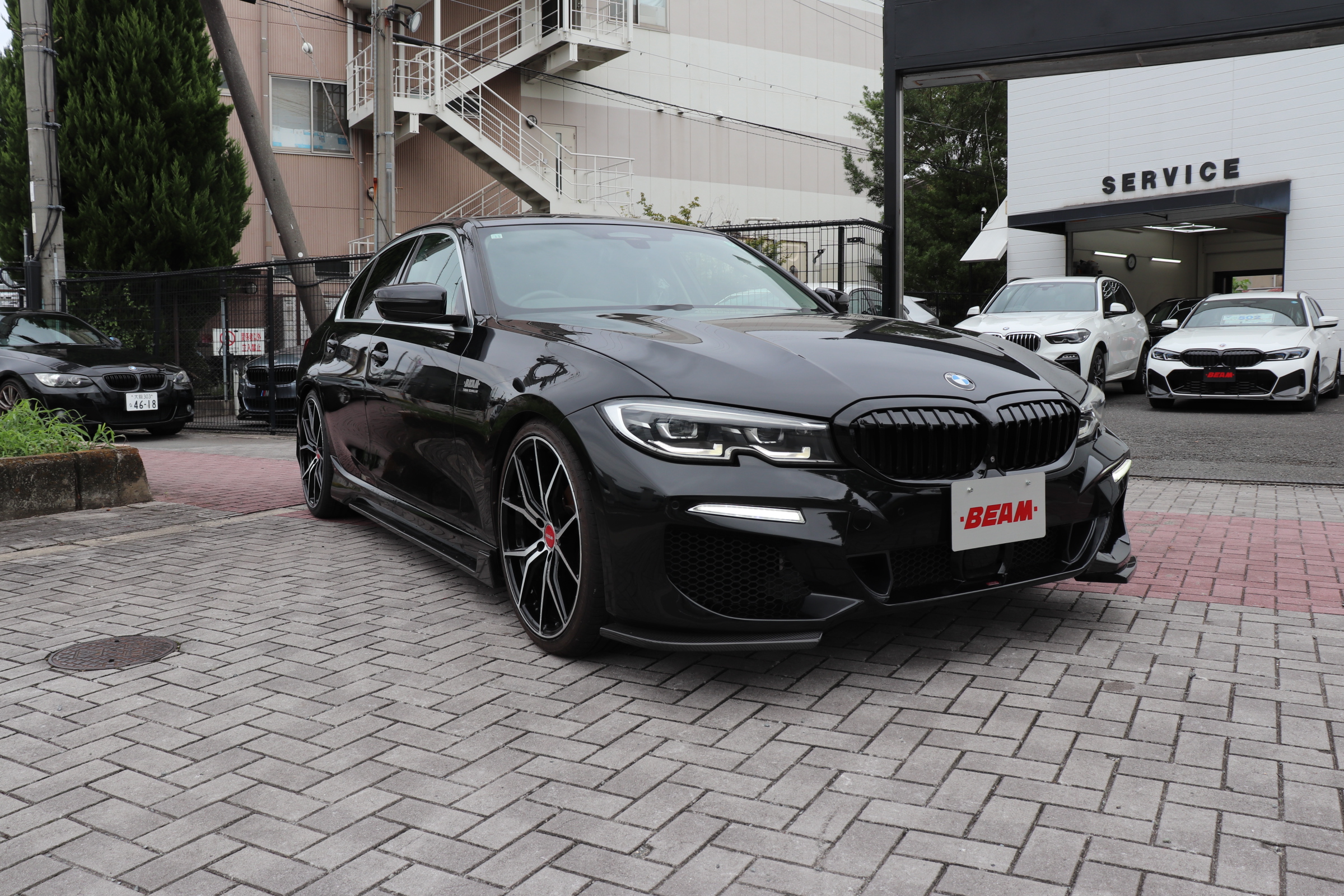 320i  BEAMコンプリート　ハイラインパッケージ　ブラックレザーシート　車両画像07