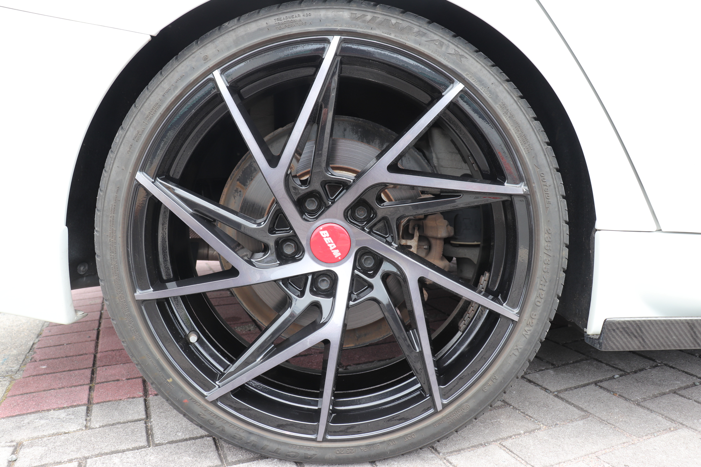 320d ツーリング BEAMコンプリート BEAMフルエアロ BEAM20インチアルミ BEAM4本出しマフラー BEAMダウンサス車両画像09