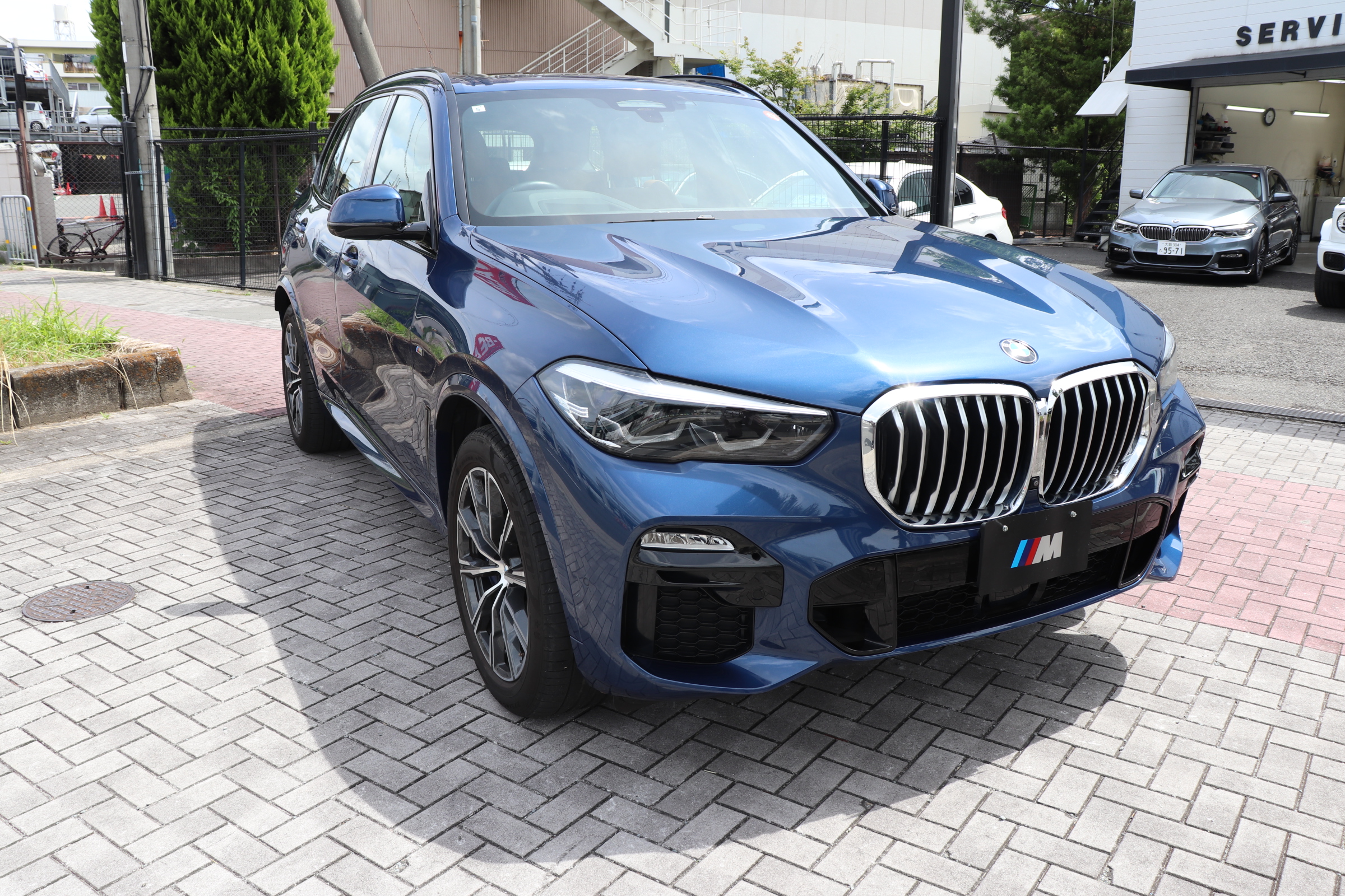 X5 xDrive 35d Mスポーツ パノラマサンルーフ プラスパッケージ ブラウンレザー車両画像07