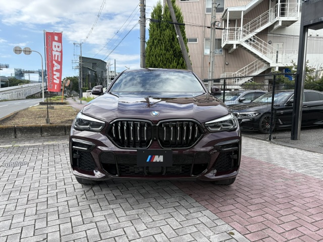 X6 xDrive35d Mスポーツ スカイラウンジパノラマサンルーフ ハーマンカードン マイルドハイブリッド車両画像04