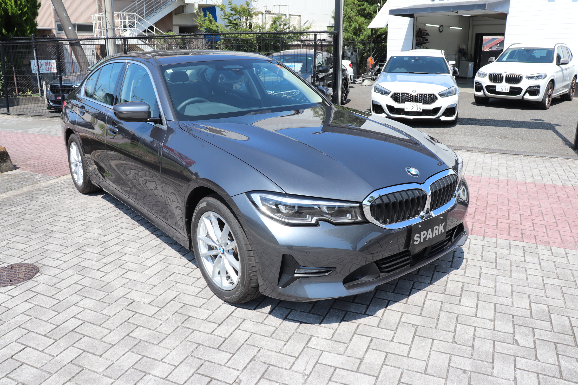 320i スタンダード プラスパッケージ ハイラインパッケージ 黒革 パワーシート車両画像05