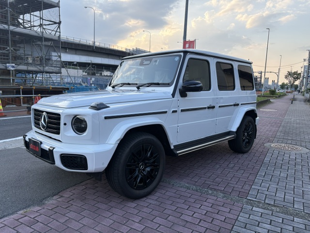 Gクラス G450d AMGラインパッケージ ナイトパッケージ マヌファクトゥーアプログラム＆プログラム＋ ボディ同色スペアタイヤリング車両画像02
