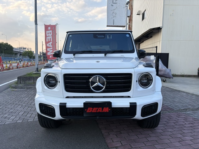 Gクラス G450d AMGラインパッケージ ナイトパッケージ マヌファクトゥーアプログラム＆プログラム＋ ボディ同色スペアタイヤリング車両画像03