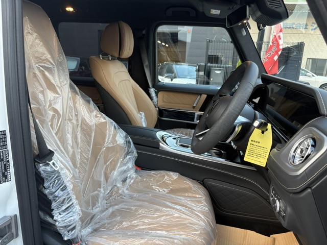 Gクラス G450d AMGラインパッケージ ナイトパッケージ マヌファクトゥーアプログラム＆プログラム＋ ボディ同色スペアタイヤリング車両画像11