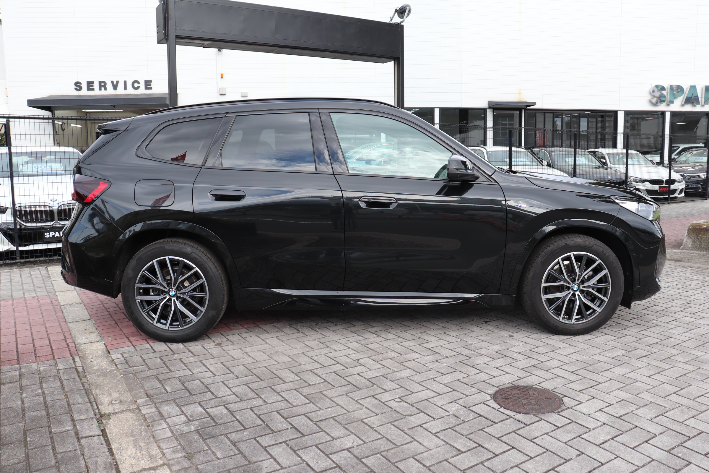 Ｘ１ ｘＤｒｉｖｅ　２０ｄ　Ｍスポーツ ハイラインパッケージ ワンオーナー車両画像05