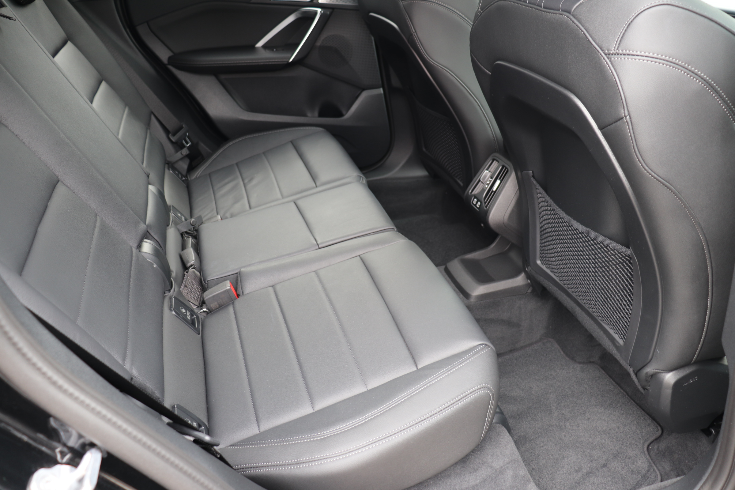Ｘ１ グレード ｘＤｒｉｖｅ ２０ｄ Ｍスポーツ ハイラインパッケージ ワンオーナー車両画像10