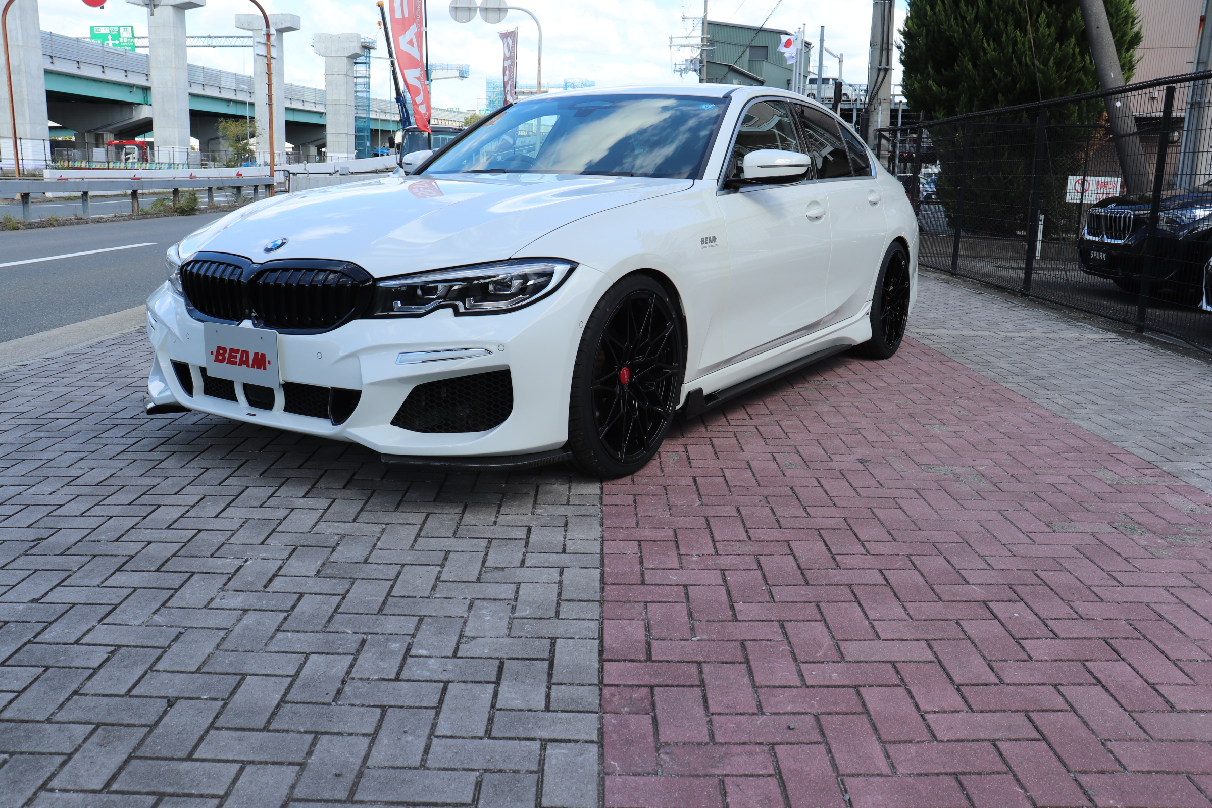 320d xドライブ BEAMコンプリート BEAMフルエアロ BEAM20インチAW BEAMローダウンサスの画像