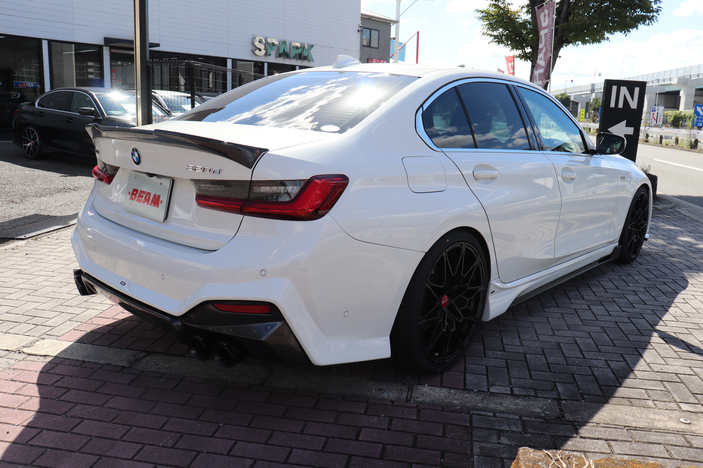 320d xドライブ BEAMコンプリート BEAMフルエアロ BEAM20インチAW BEAMローダウンサス車両画像04